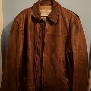 Banana Republic Men's Travel and Safari Leather Jacket - Large (VINTAGE)